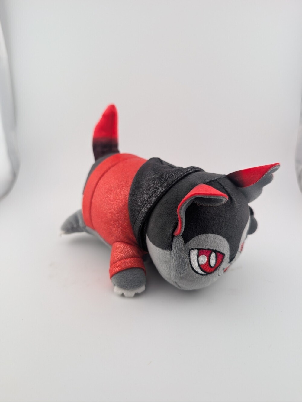 Aphmau Meemeow Aaron Cat 6" Gray And Red Hoodie Plush Stuffed Animal